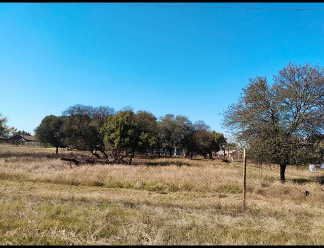 1,111M² VACANT LAND FOR SALE IN RIVERSDALE